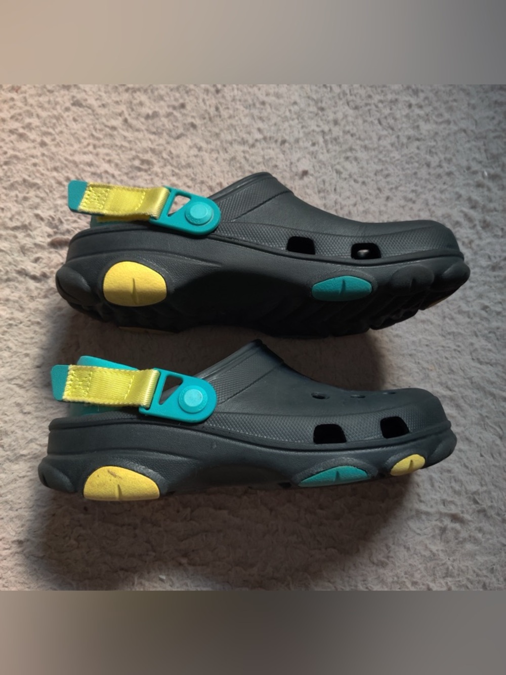 Crocs Comfort Unisex Adult Classic All Terrain Clogs Black Multi Mens 4 Womens 6 - Picture 4 of 9